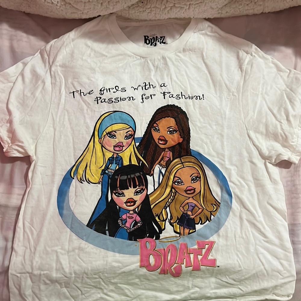 Graphic tee